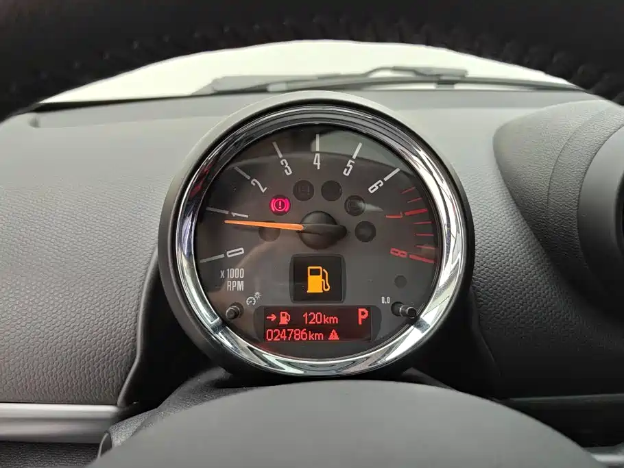Photo 14 - MINI COUNTRYMAN