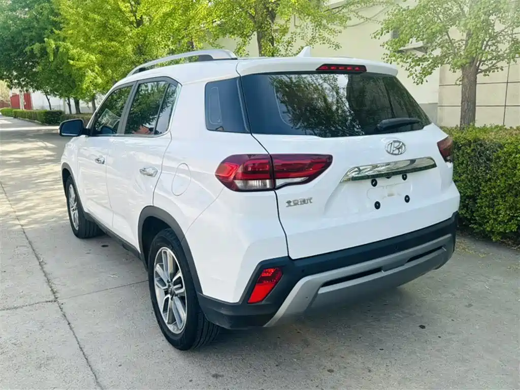 Hyundai Beijing Hyundai ix35 2019 2.0L Automatic 2WD Zhiyong·Smooth Enjoy China VI фото 9