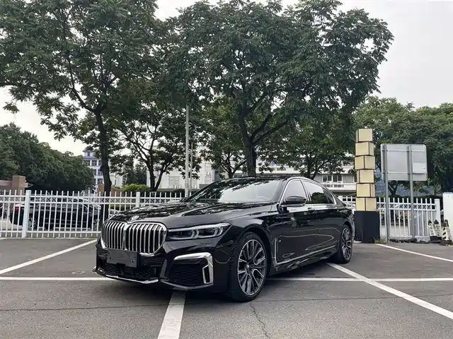 BMW 7 Series 2019 Facelift 750Li xDrive V8 M Sport Package