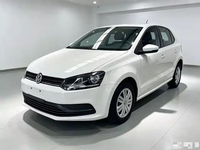  Volkswagen Polo 2016 1.4L Automatic Trend