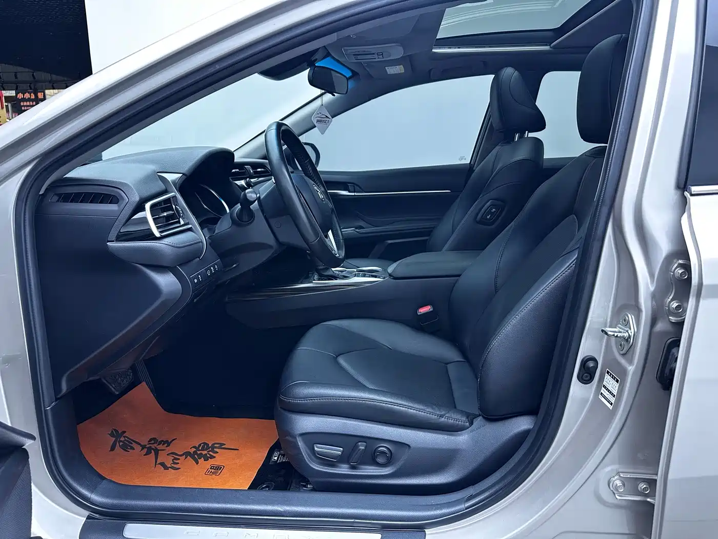 Toyota Camry 2019 2.5G Luxury Edition China VI фото 13