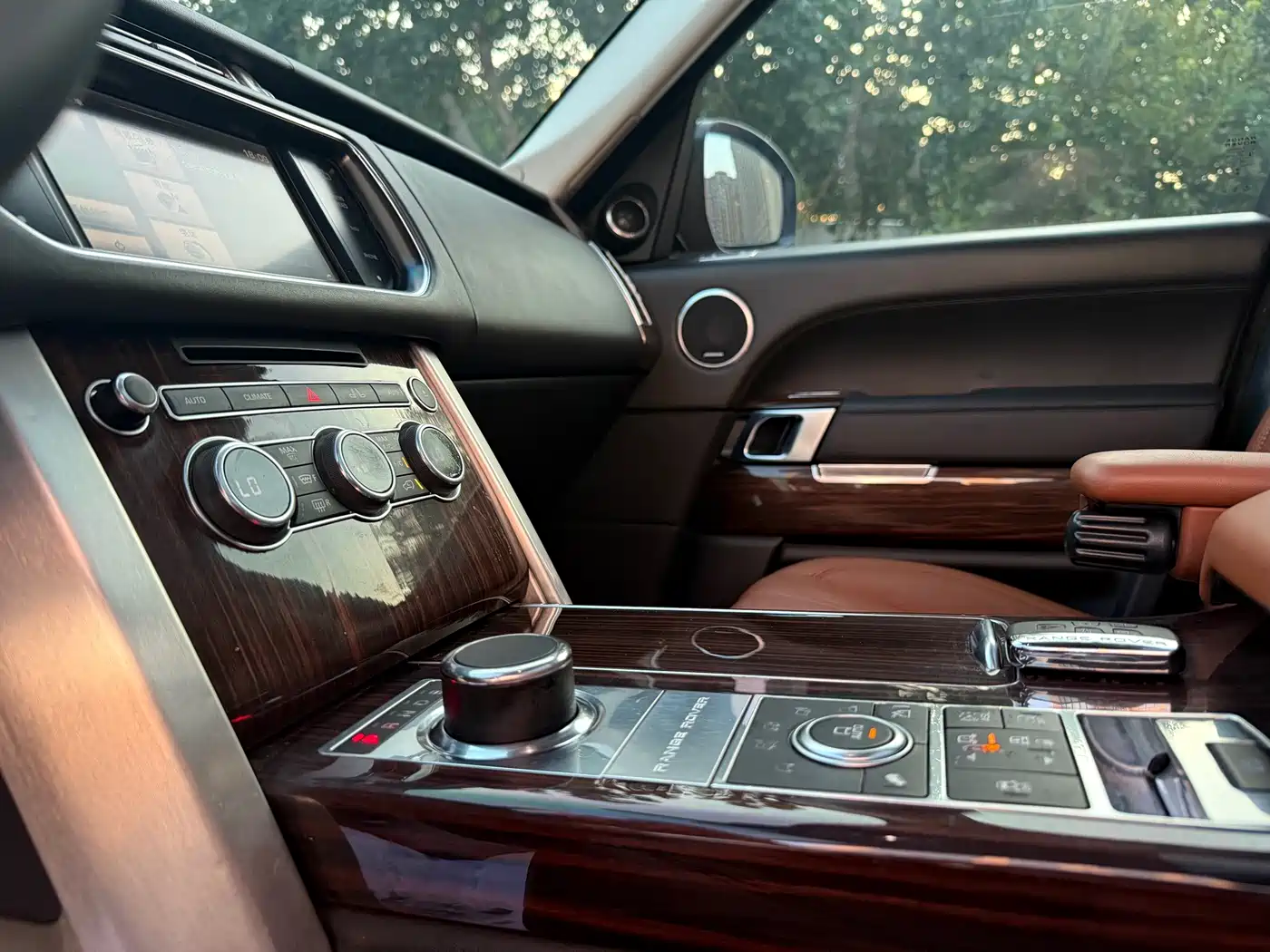 Фото 5 - Land Rover Range Rover