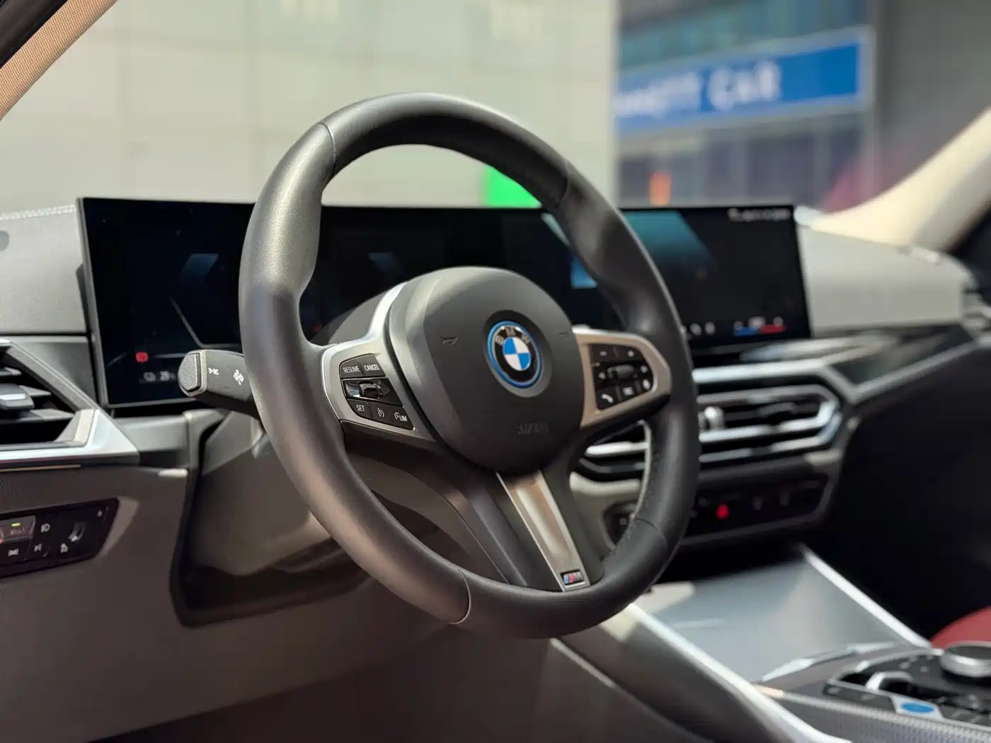 BMW i3 2024 eDrive 40 L Shadow Night Package фото 18