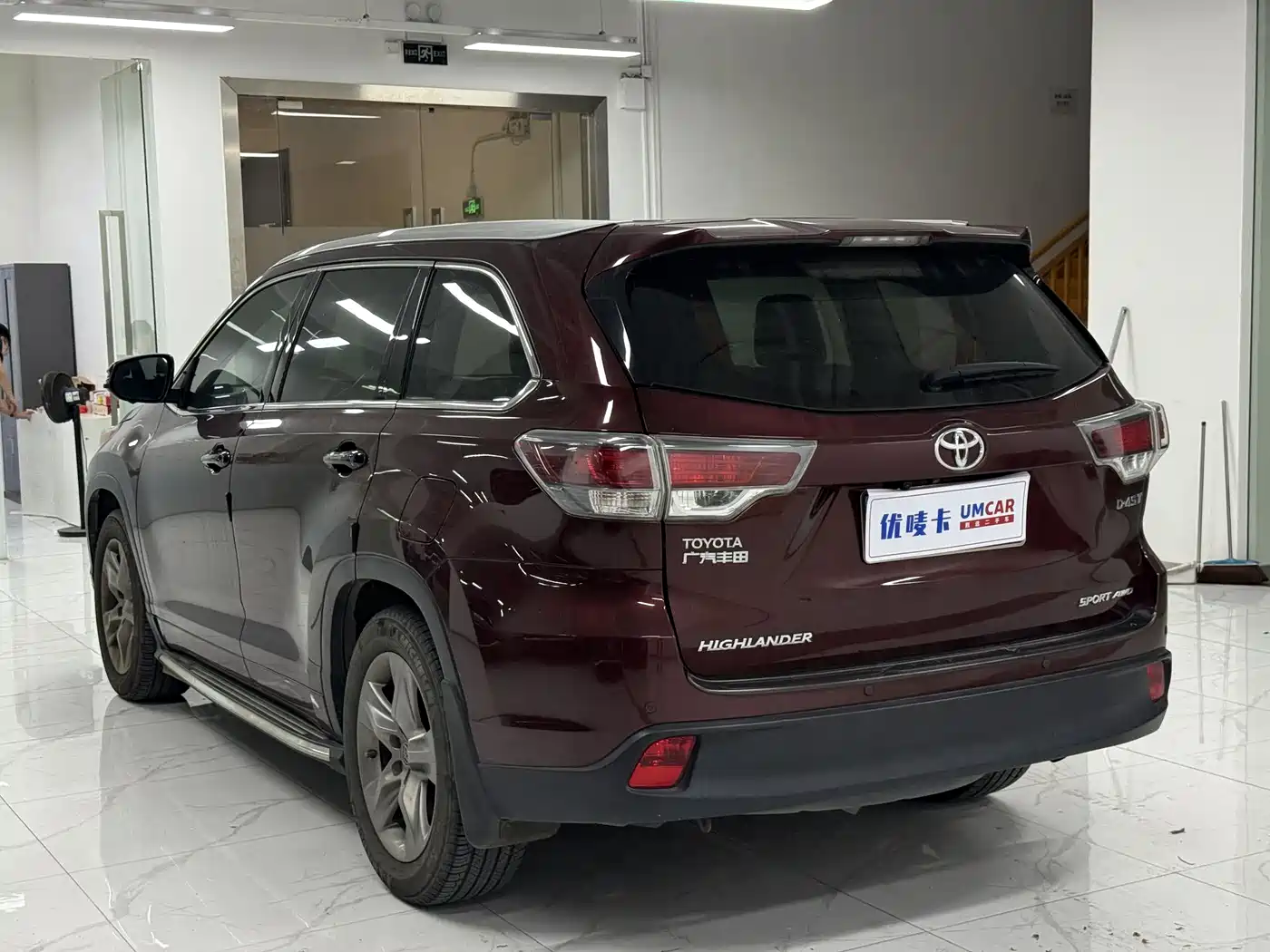 Toyota Highlander 2015 2.0T AWD Luxury Edition 7-seater фото 4