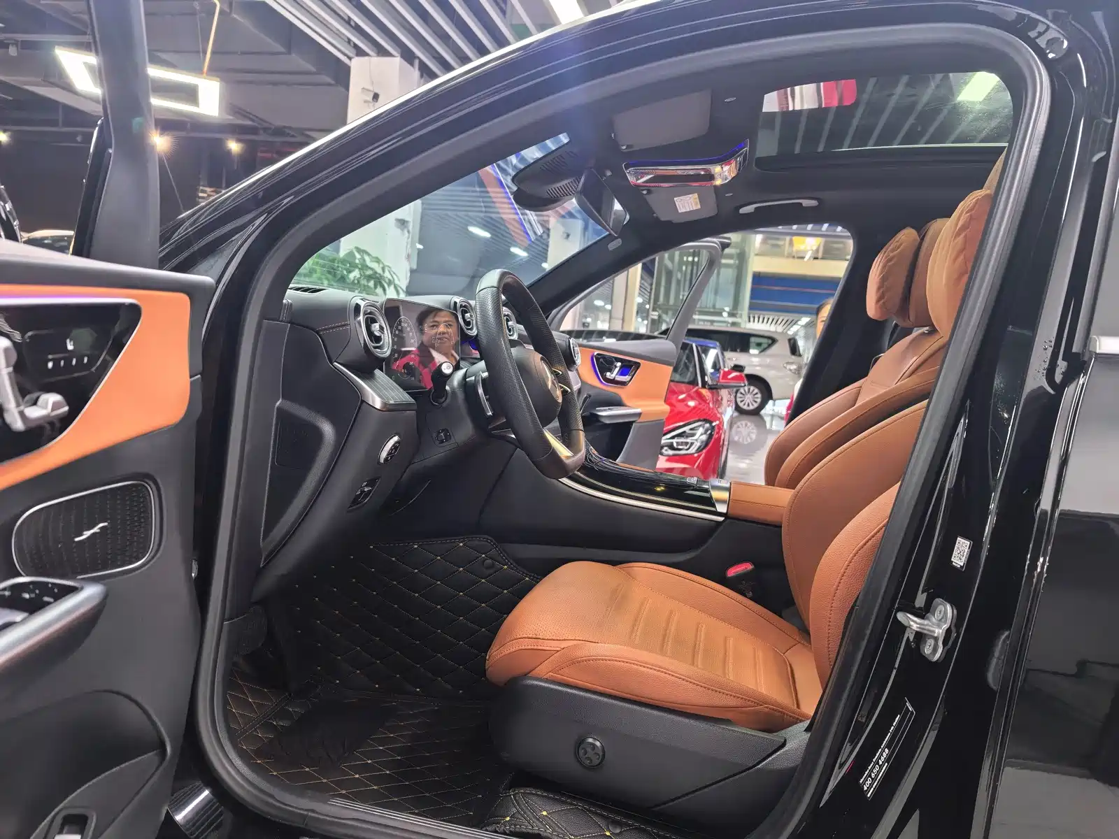 Фото 4 - Mercedes-Benz GLC