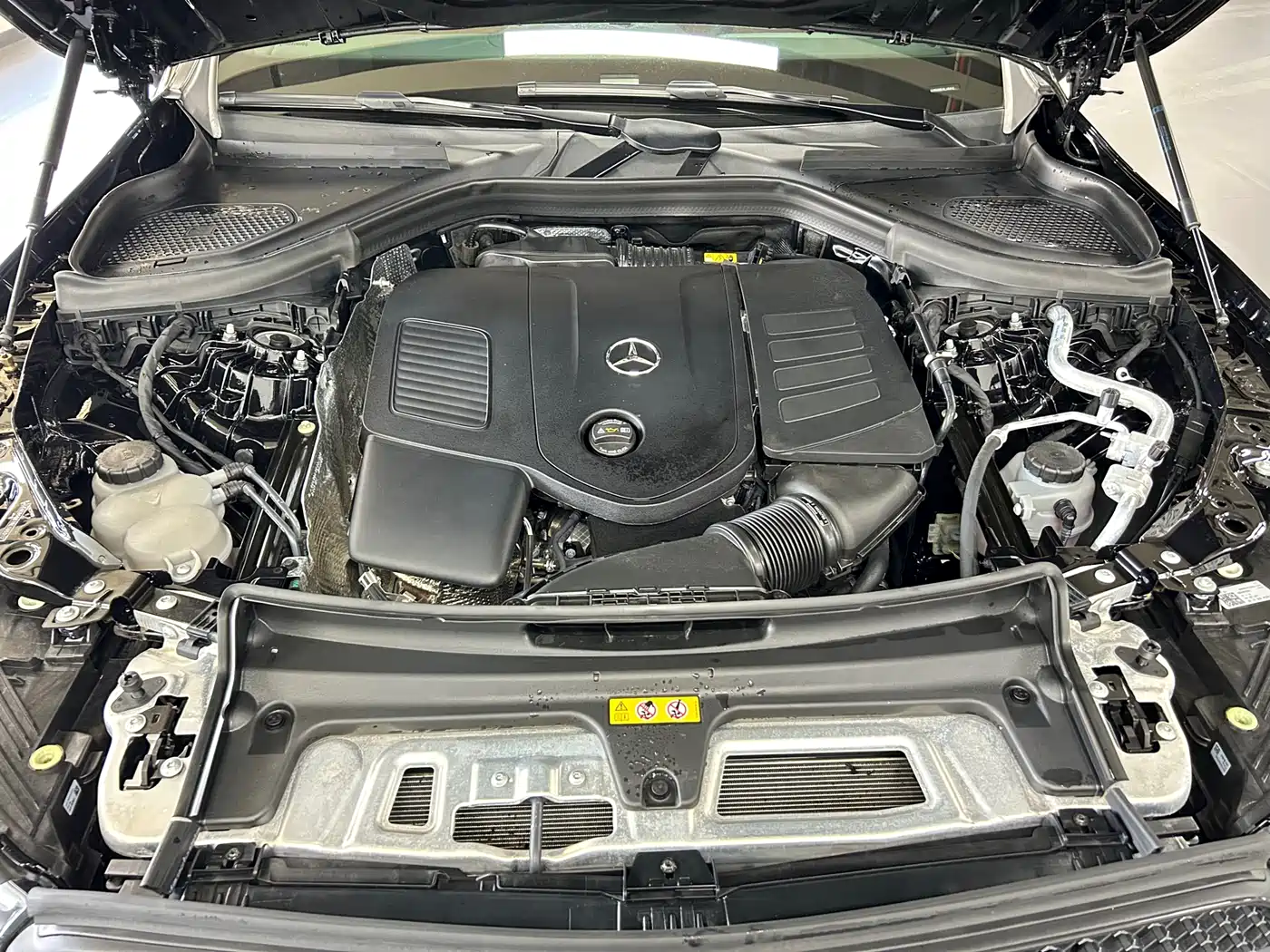 Mercedes-Benz GLC 2024 Facelift GLC 260 L 4MATIC Luxury 5-seater фото 20