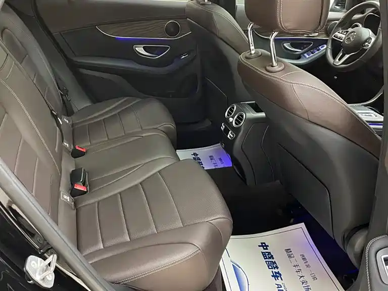 Mercedes-Benz GLC 2022 Facelift II GLC 260 L 4MATIC Luxury фото 18