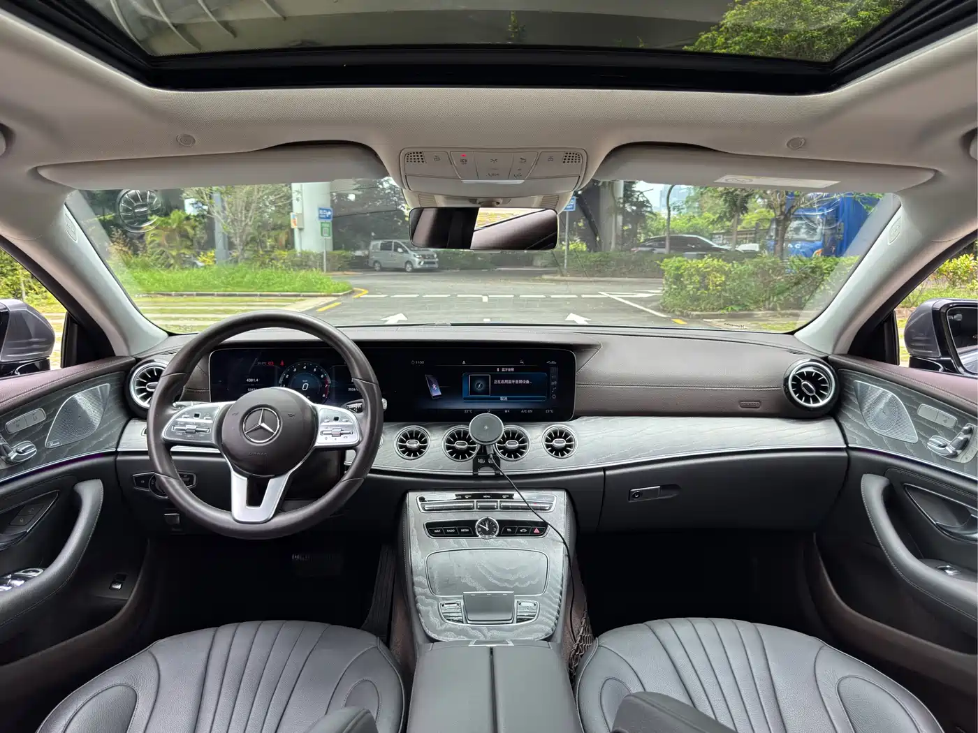 Mercedes-Benz CLS 2020 CLS 300 Luxury фото 12