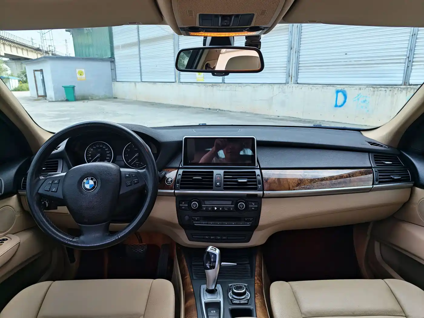 BMW X5 (Import) 2011 xDrive35i Leading Edition фото 3