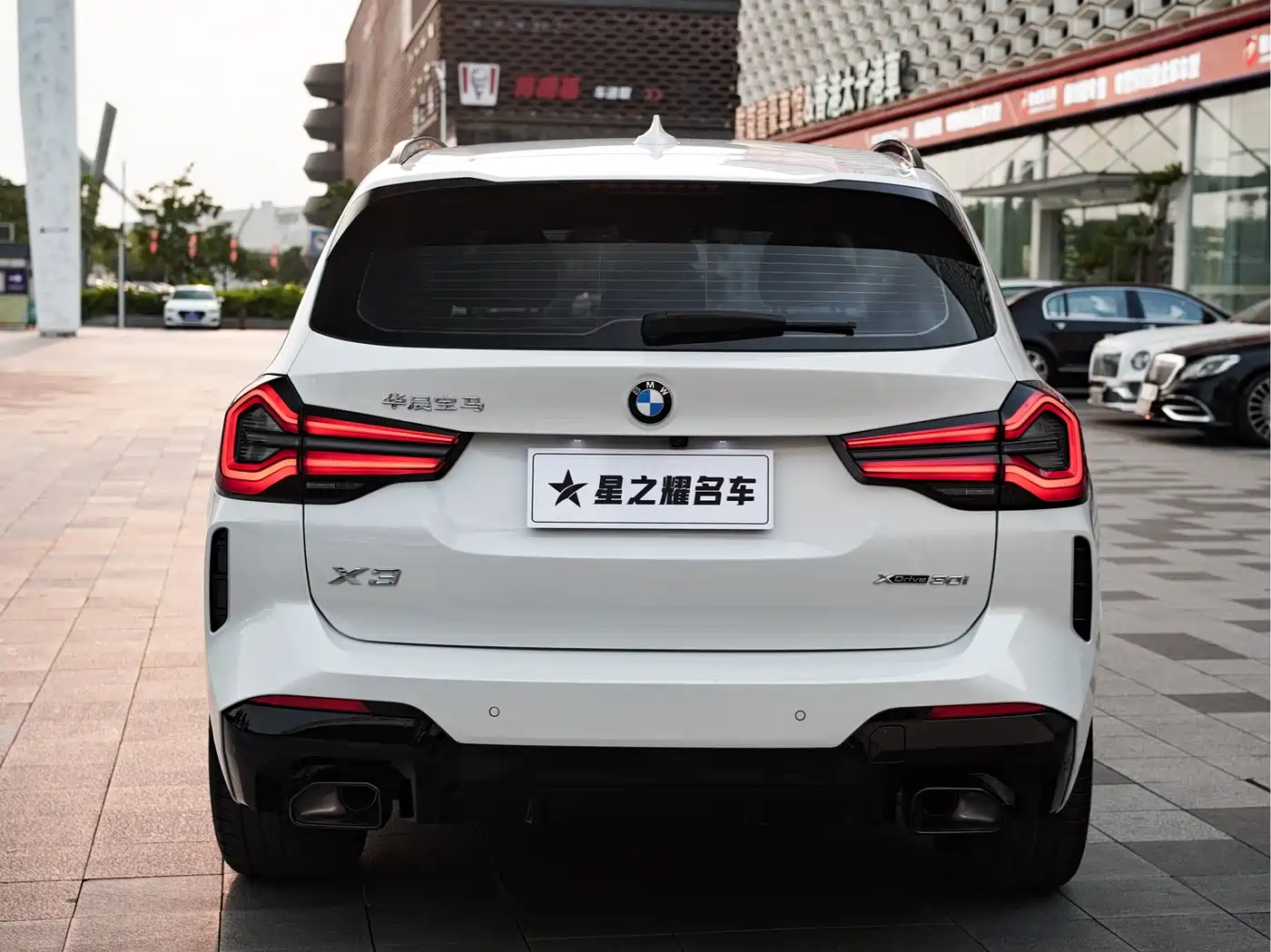 BMW X3 2022 Facelift xDrive30i Leading M Shadow Edition фото 6