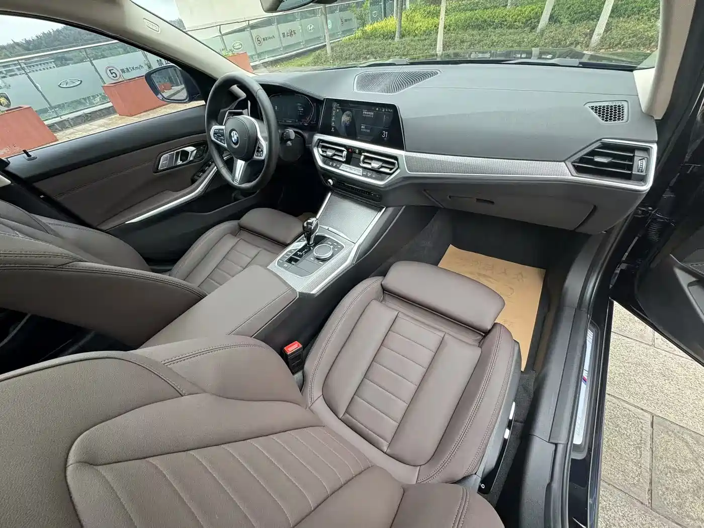 BMW 3 Series 2020 Facelift 325Li M Sport Night Edition фото 26