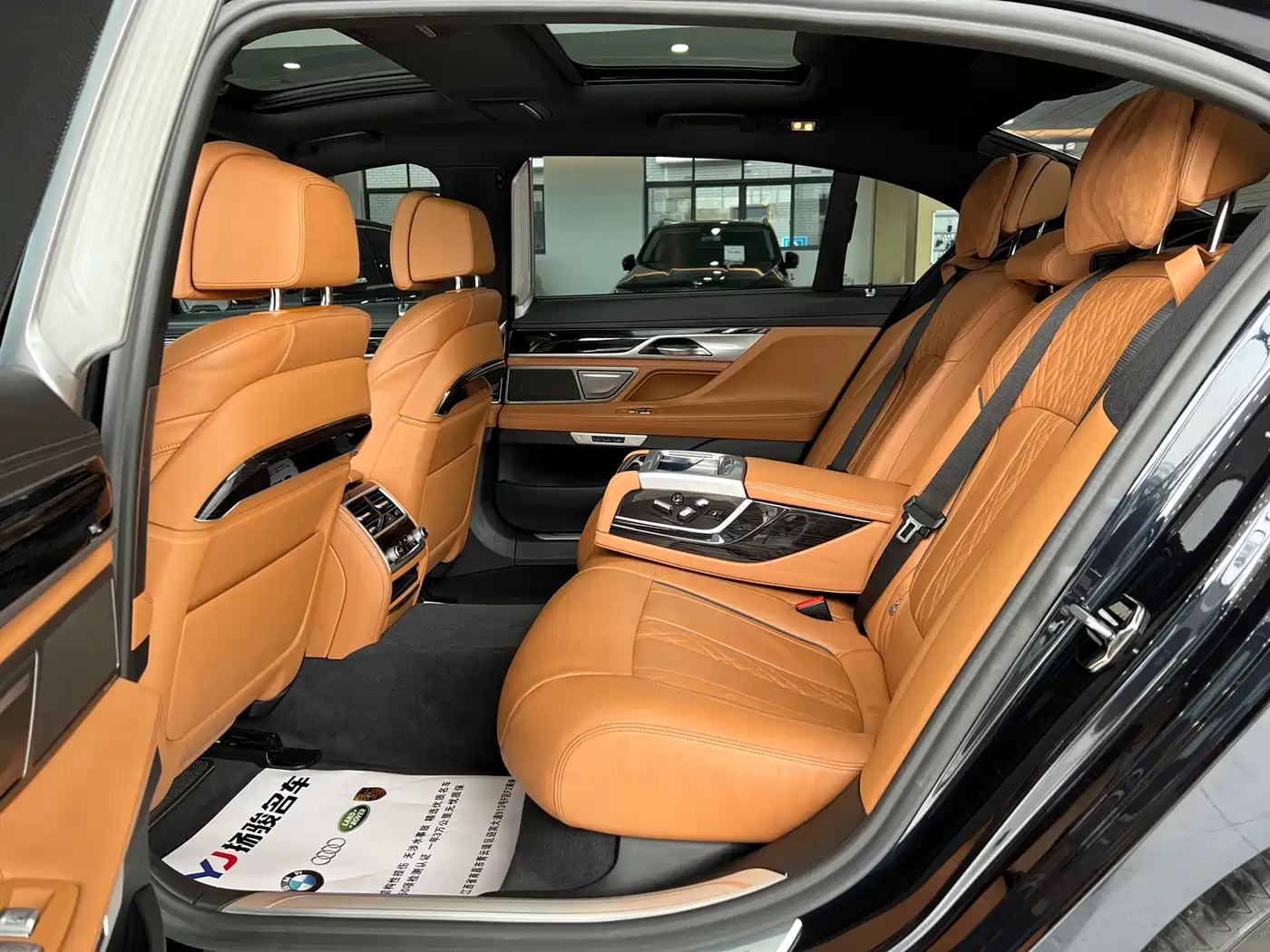BMW 7 Series 2019 730Li M Sport Package фото 9