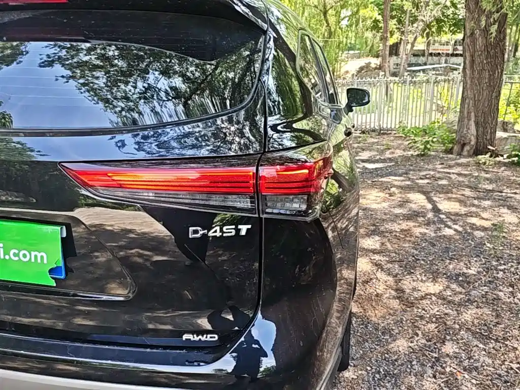 Toyota Highlander 2022 380T 4WD Luxury 7-Seater фото 8
