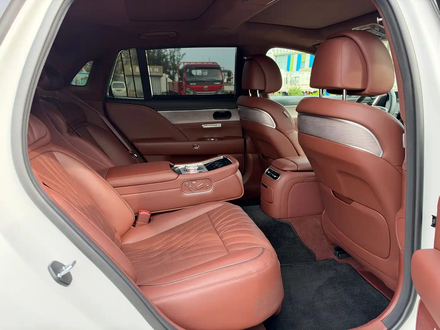 Genesis G90 2023 2023 3.5T Luxury Version