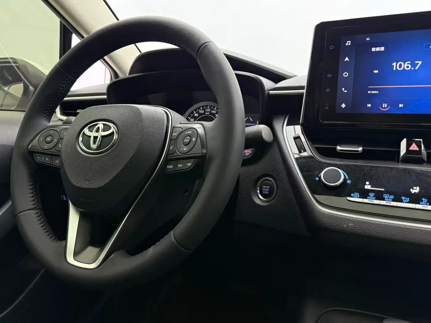 Toyota Corolla 2021 1.2T S-CVT Elite PLUS Edition фото 8