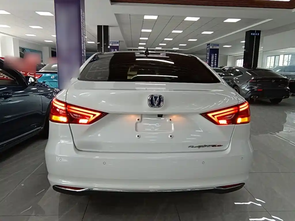 Changan Raeton CC 2018 2018 1.5T Auto Smart Elegance China V