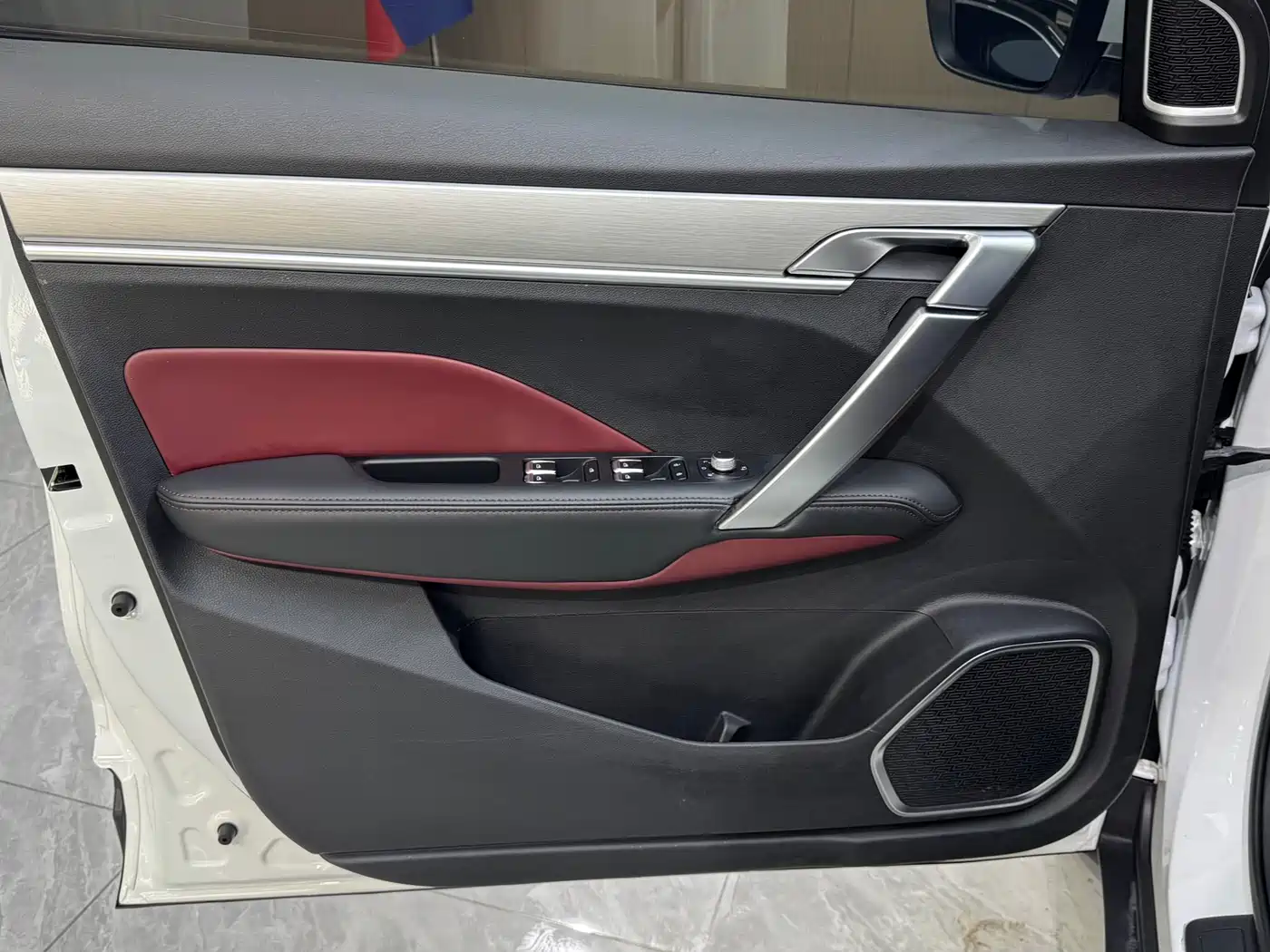 GEELY AUTOMOBILE BINYUE