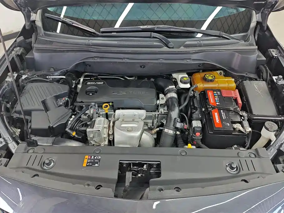 Chevrolet Volando 2020 Mild Hybrid Redline 530T Automatic Premium Edition (5+2 seater) фото 10