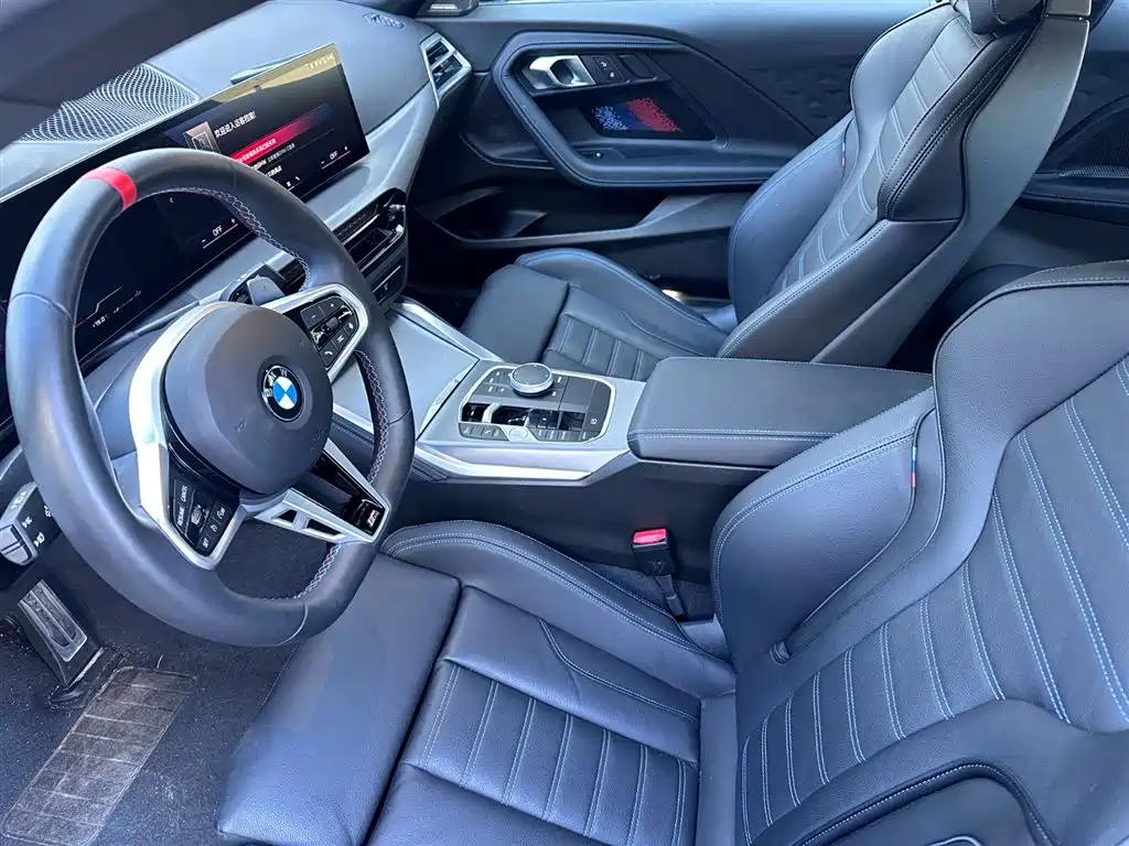 BMW M240i 2025 2025 M240i xDrive