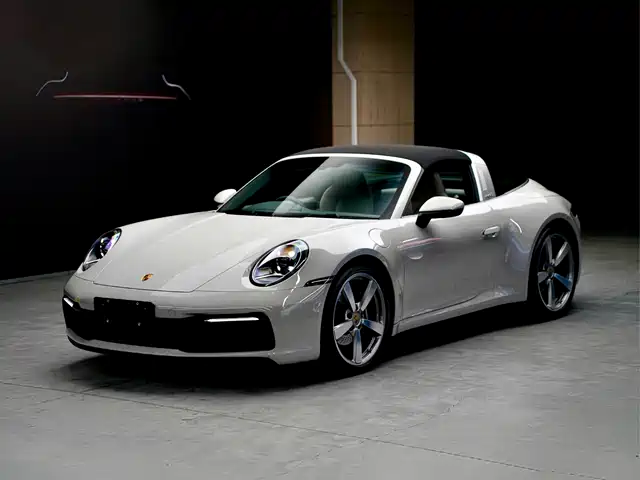 Porsche 911 2024