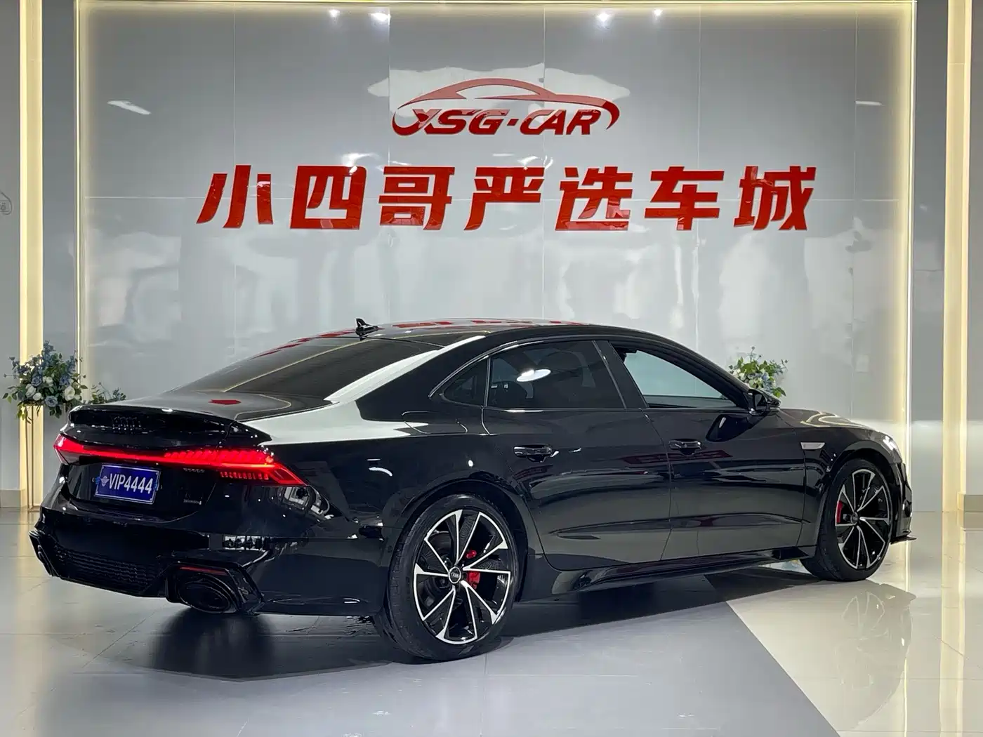 Audi A7L 2022 2022 55 TFSI quattro S-line Aspiration Edition Gloss Black Package
