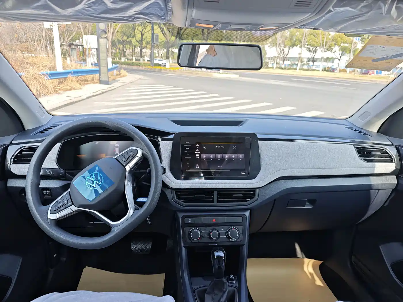 Volkswagen Tharu 2026 New Sharp 1.5L Advance Edition фото 5