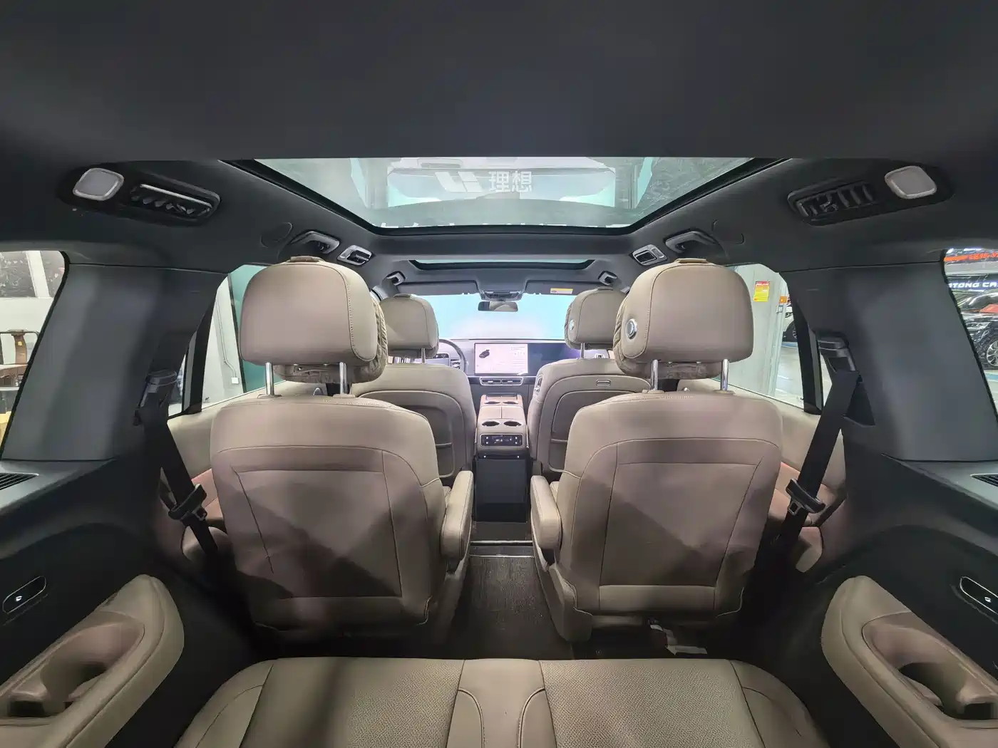 Li Auto Li L8 2025 2025 Max Smart Renewal Edition