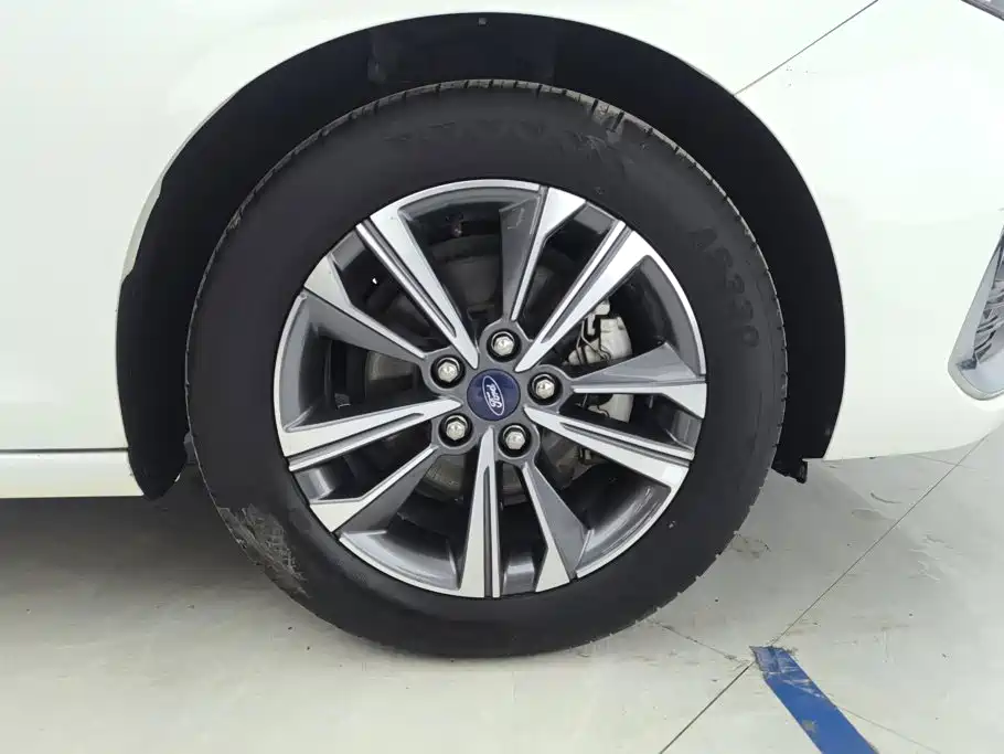 Ford Escort 2021 2021 1.5L Automatic Diamond Edition