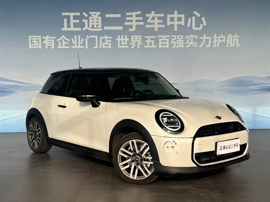 MINI MINI 2026 2025 1.5T COOPER Classic
