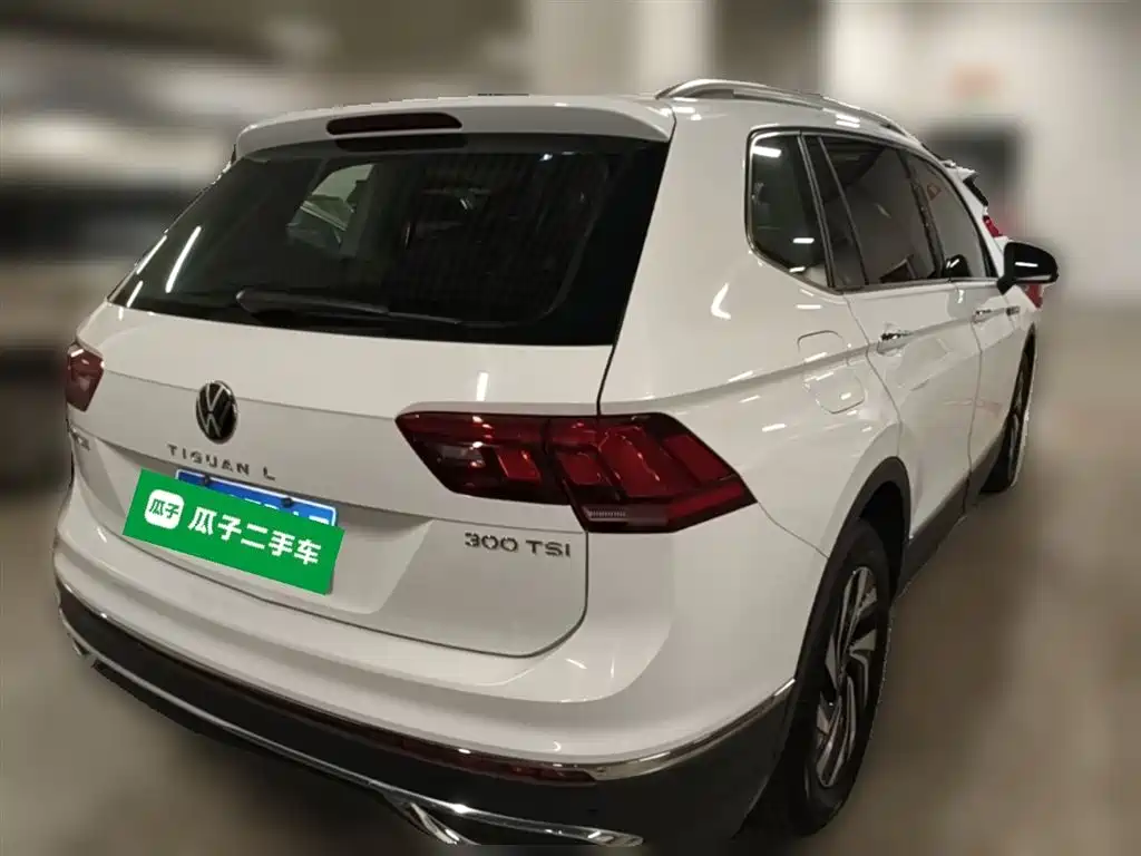 Volkswagen Tiguan L 2024 300TSI Auto 2WD Smart Edition фото 12