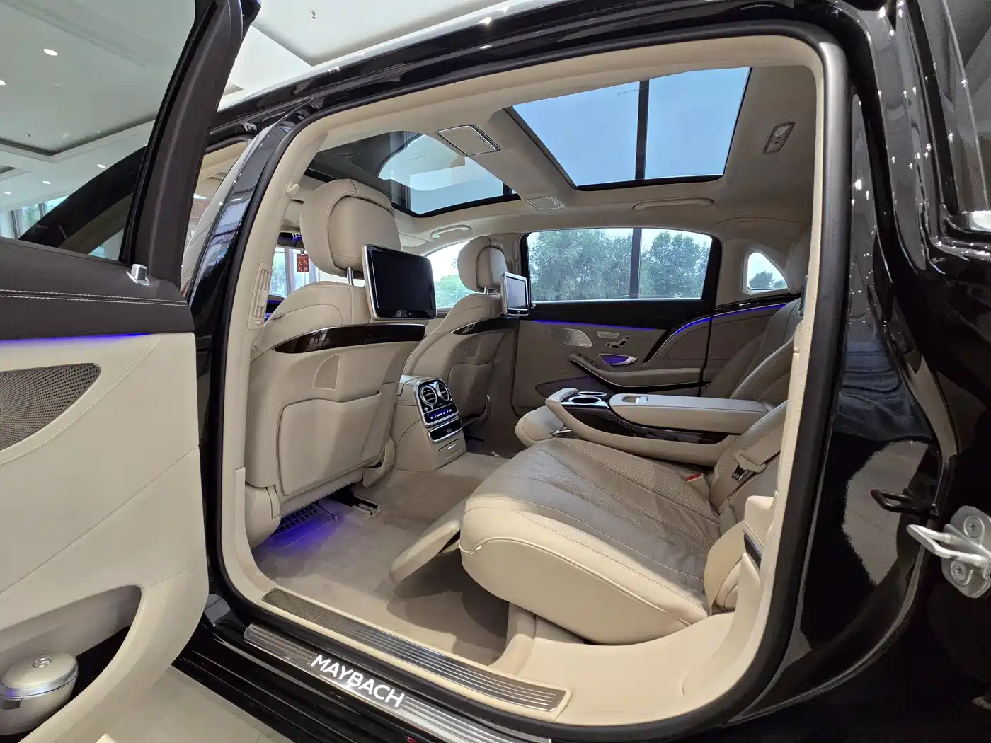 Mercedes-Benz Maybach S-Class 2017 S 400 4MATIC фото 11
