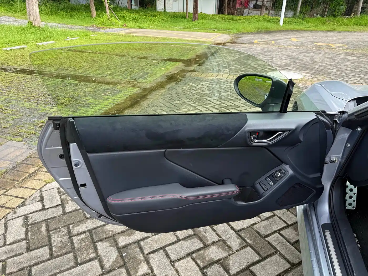 Subaru BRZ 2022 2.4L Manual фото 9