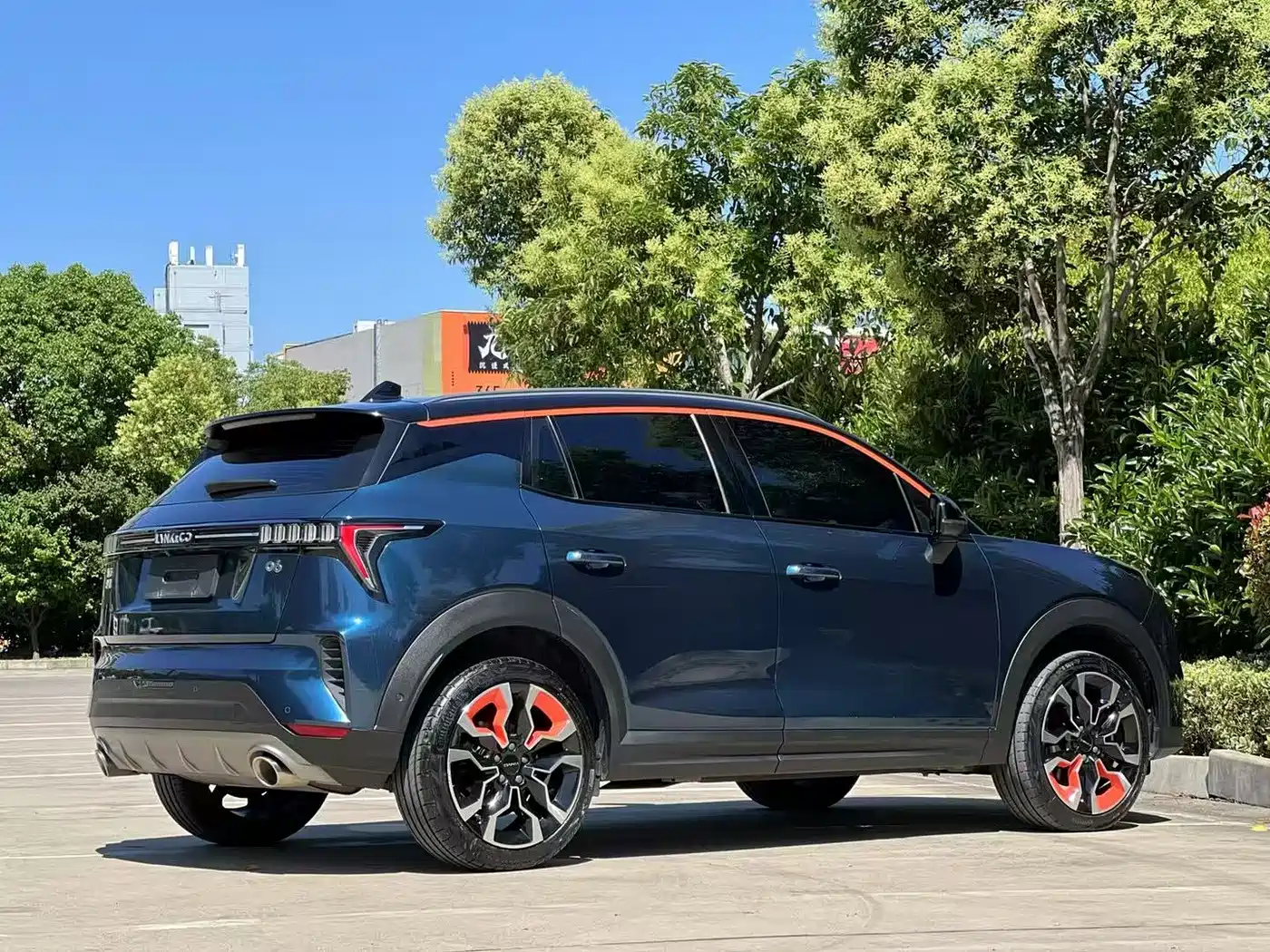 Lynk & Co 06 2020 1.5T Halo фото 8