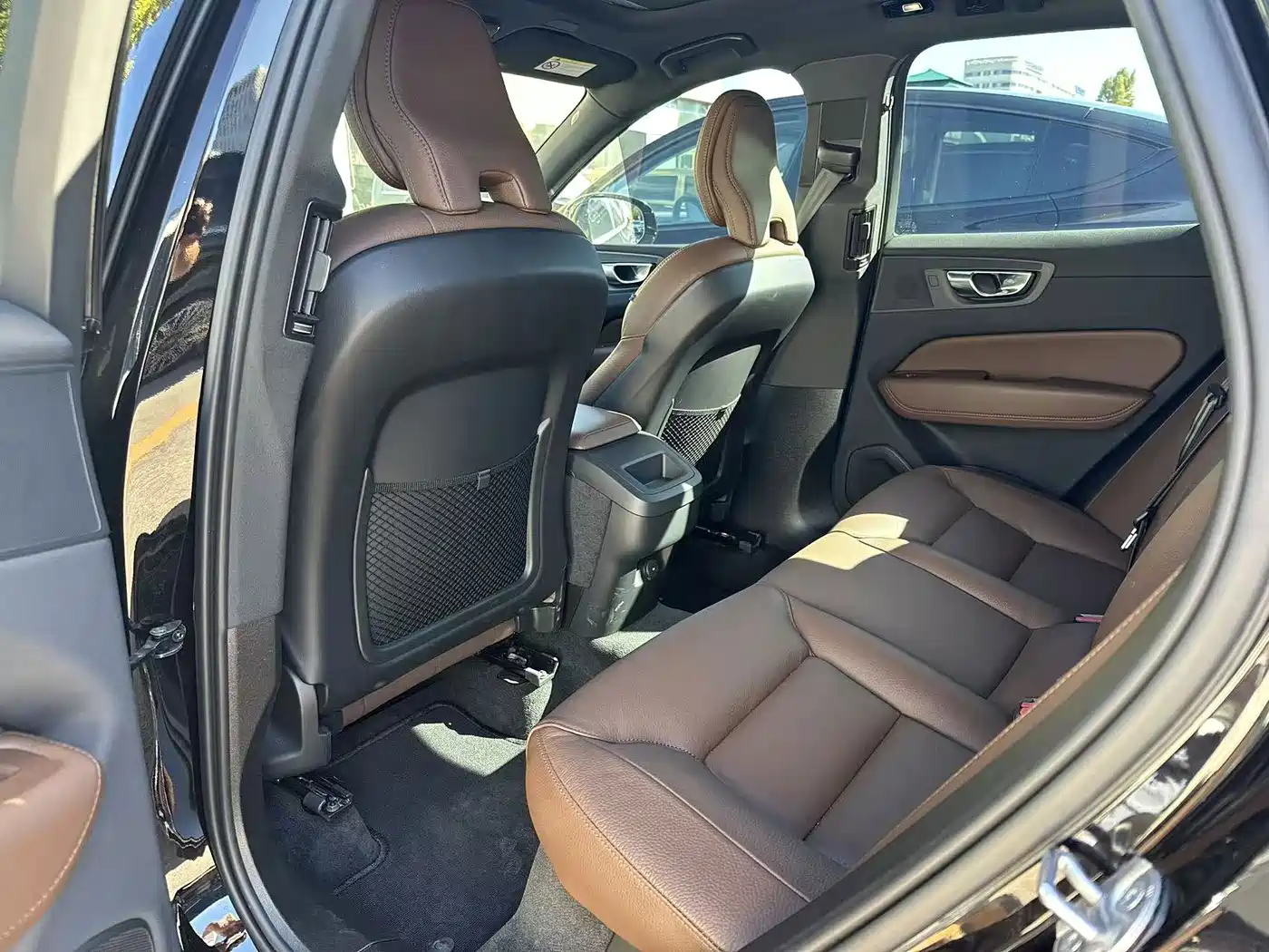 Volvo XC60 2025 2025 B5 AWD Smart Elite Luxury Edition
