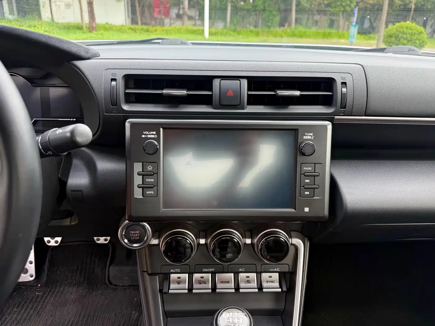 Subaru BRZ 2022 2.4L Manual фото 6