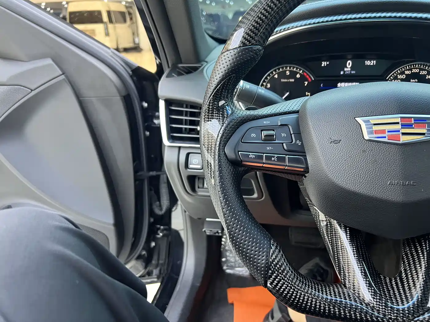 Cadillac CT5 2022 28T Luxury (Standard) фото 19