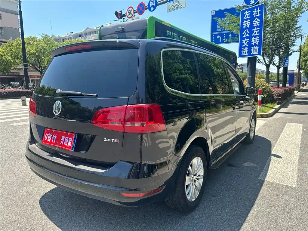 Volkswagen Sharan 2014 2.0TSI Standard фото 4