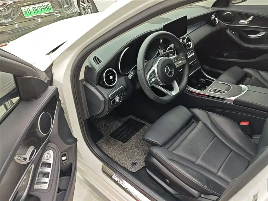 Mercedes-Benz C-Class 2020 Facelift C 200 L Fashion Sport Version фото 16
