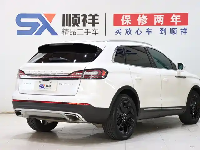 Lincoln Nautilus 2021 2.0T AWD Exclusive Edition — фото 4