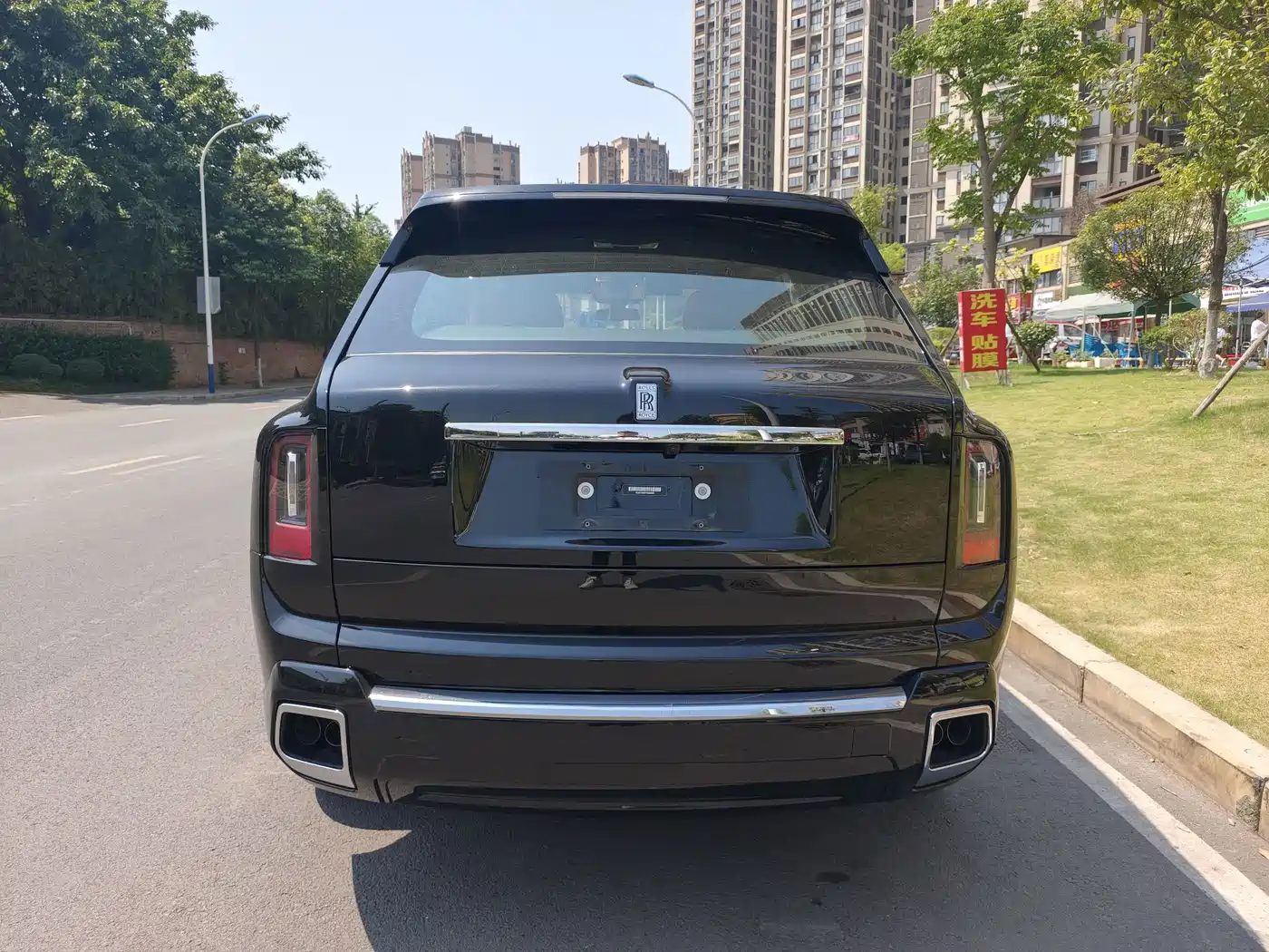 Rolls-Royce Cullinan 2026 2024 4-Seater