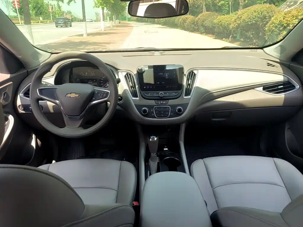Chevrolet Malibu XL 2019 535T CVT Sharp Edition фото 10