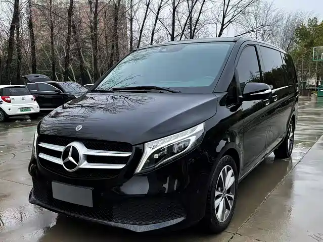 MERCEDES-BENZ V CLASS