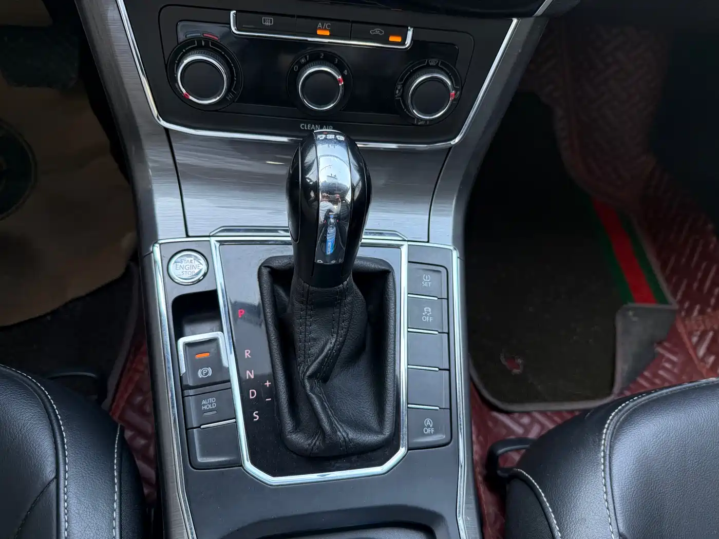 Volkswagen Passat 2017 280TSI DSG Prestige фото 7
