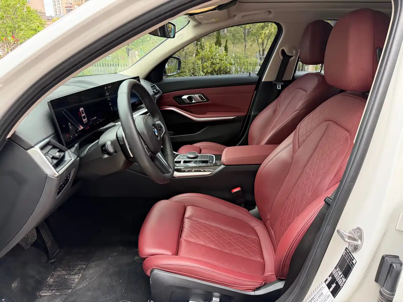 BMW 3 Series 2023 325Li M Sport Package фото 8