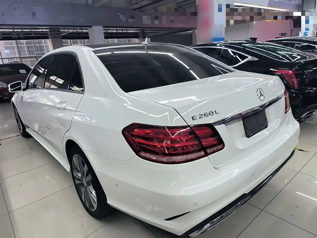 Mercedes-Benz E-Class 2015 E 260 L Sport фото 5
