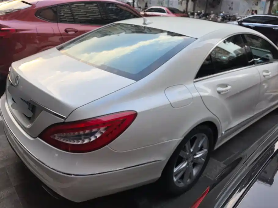 Mercedes-Benz CLS 2012 CLS 300 CGI фото 3
