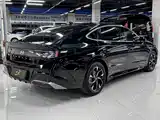 Photo 6 - Hyundai Sonata