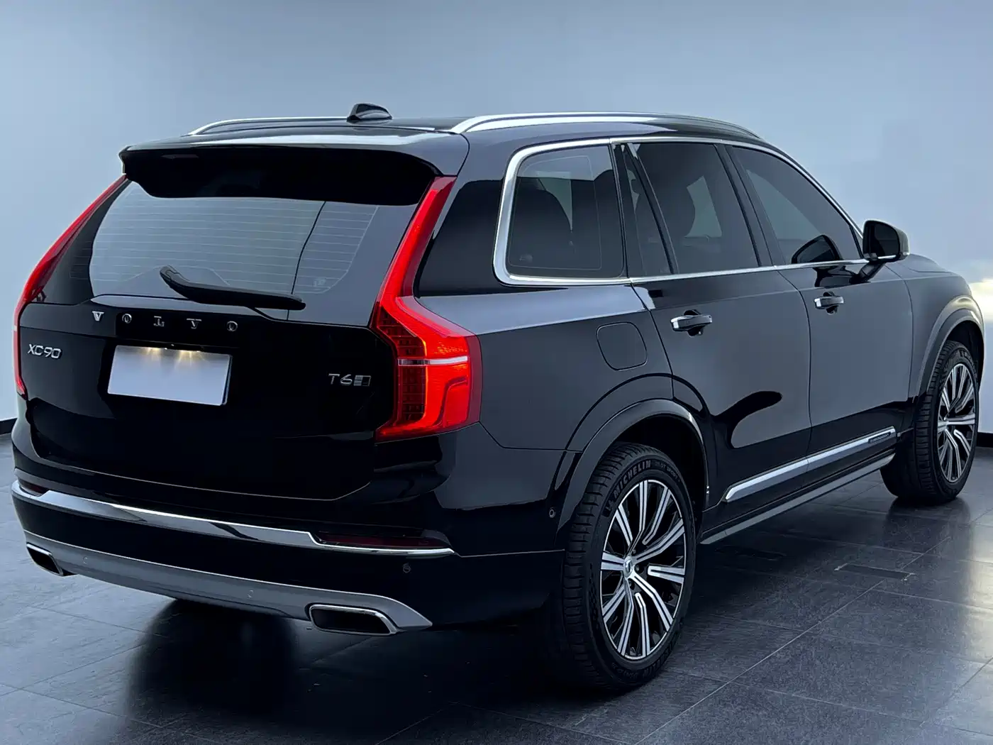 صورة 9 - Volvo XC90