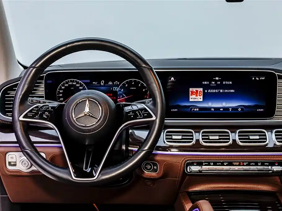 Mercedes-Benz GLE 2024 GLE 350 4MATIC Fashion фото 17