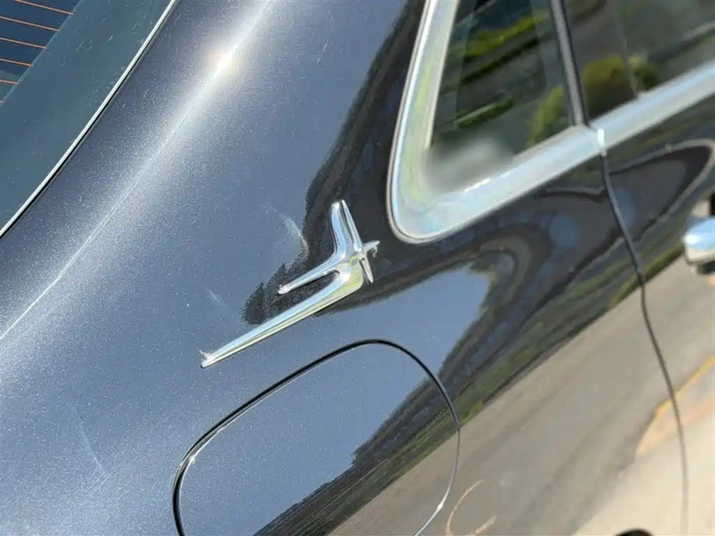 Mercedes-Benz E-Class 2023 E 300 L Fashion фото 3